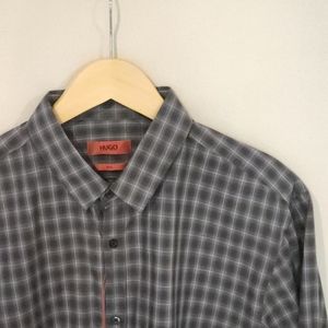 Hugo Boss Slim Fit Button Down L